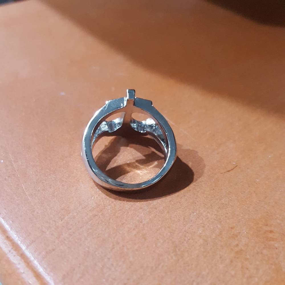 Anchor Rhinestone Ring - Picture 2 of 3